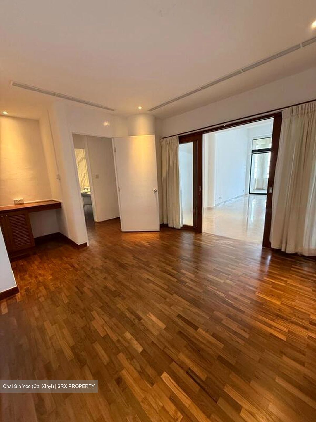 The Colonnade (D10), Condominium #475176271